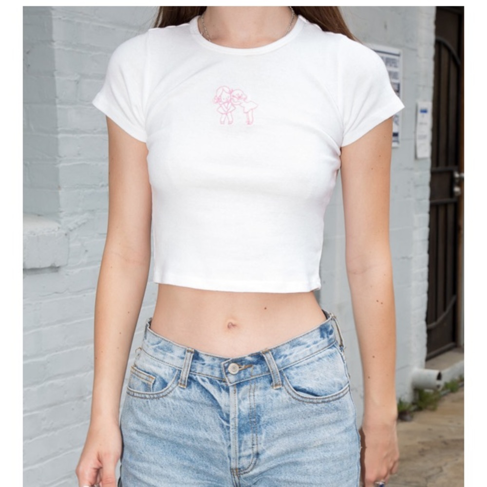 Brandy Melville Whispering Girl Ashlyn Top